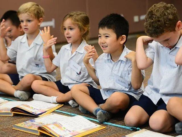 幼師的一天有多累？讓澳洲、新西蘭、新加坡都搶著要