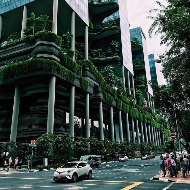 不用去迪拜，新加坡這10個現代建築也超具未來時尚感