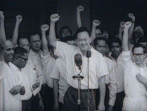 从顽皮少年到一国总理，新加坡国父：李光耀