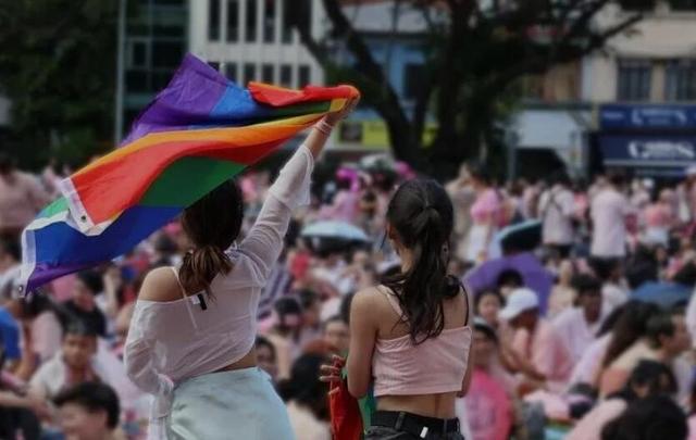 新加坡糾結“男男”行爲如何入“婚姻法”，連天主教都加入討論
