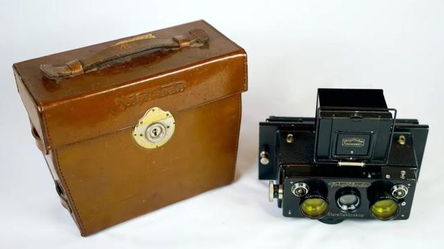經典相機 |一台福倫達立體相機和它周遊世界的主人
