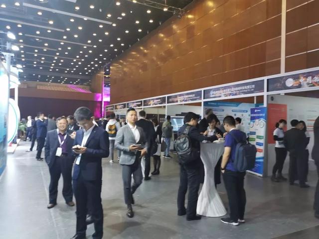盛況空前，buildingSMART國際標准峰會暨中國建設數字大會今天隆重開幕