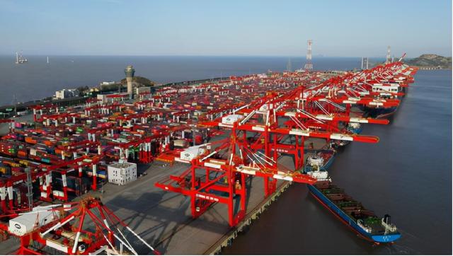 中国投资700亿元，建全球最大智能集装箱码头！能发挥多大作用？