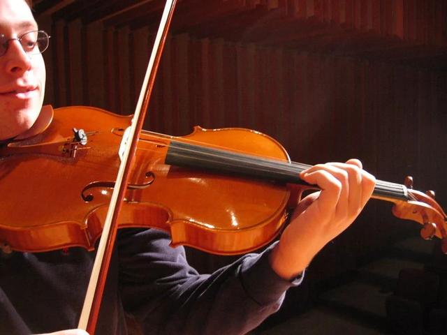 藝堂課｜“存在感最低的樂器”？看看你對中提琴的誤解有多深！