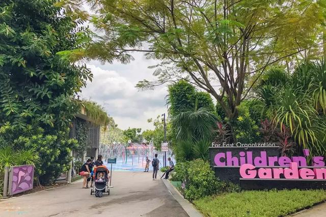 濱海灣花園，新加坡最新地標，一個浪漫到膩的地方