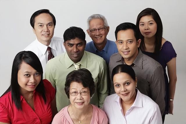 新加坡人口多为华人，为何与我国不太亲近？我们一同探寻其中缘由