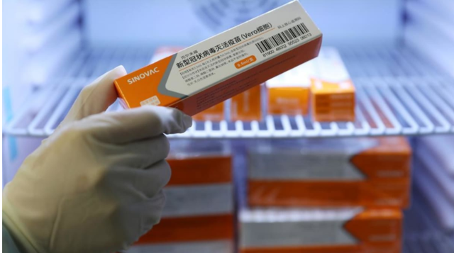 总病例破55万，新加坡接种科兴疫苗者遭遇层层加码，打针不能停