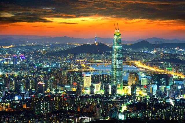 台灣 香港 新加坡 韓國亞洲四小龍夜景對比，誰更勝一籌？