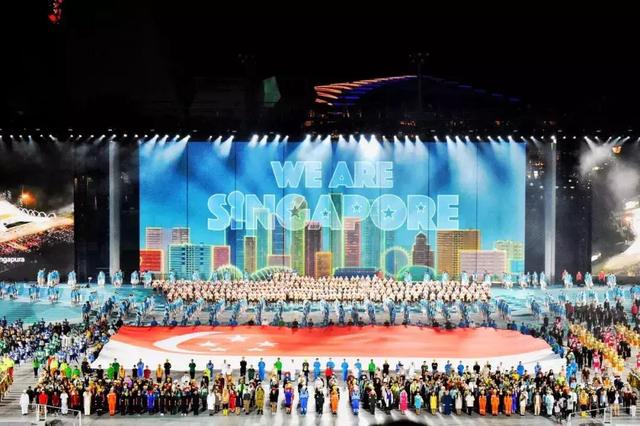 新加坡國慶日｜這麽小的一個國家，學校比清華北大還牛！