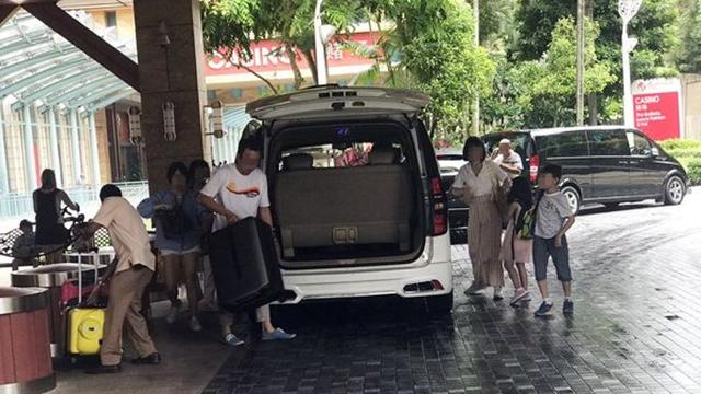 马来西亚私召车来新加坡抢客，同样服务收费低