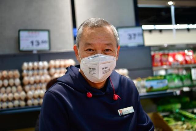 疫情面前“醫院是救命的，超市是保命的”新加坡老板“加油”昆明昇菘超市“火了”