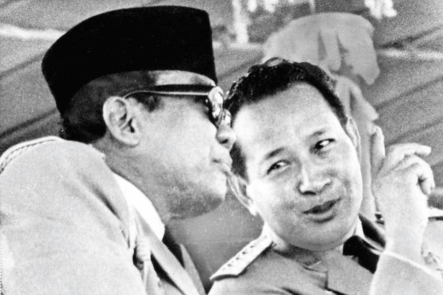 英國20世紀60年代煽動印尼排華大屠殺，因認爲蘇加諾政府與中國“走得太近”