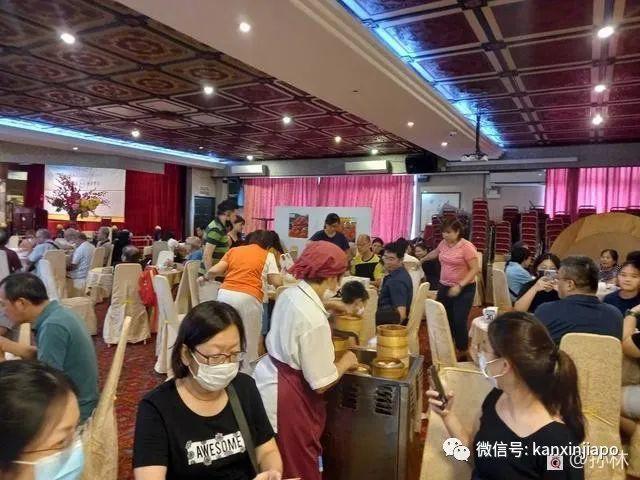 在新加坡”美食四大天王”红星酒家吃早茶，人气不减当年