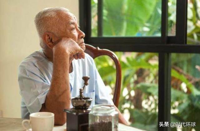 在新加坡退休需要多少錢？退休金的來源有哪些？
