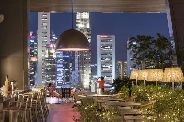 高層現代綜合體｜新加坡 South Beach