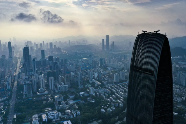 外媒称深圳GDP超香港新加坡后，将靠腾讯华为比亚迪等再创奇迹
