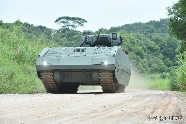 大马与“东南亚毒蝎”的装甲对决！变种的T72挑战改进的豹2SG