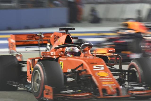 賽車——F1新加坡大獎賽：維泰爾奪冠