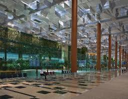 全年无休的新加坡樟宜机场为环保 如何做到节省能源？