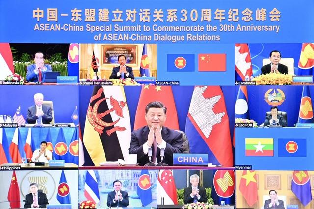 中國東盟建立全面戰略夥伴關系 美國學者：中國在證明自己“比美國更可靠”