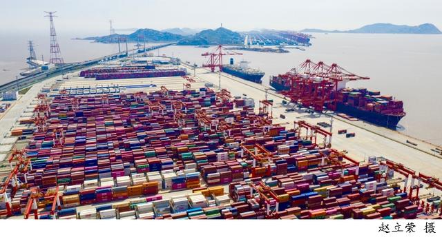 上海继续保持国际航运中心全球第三，与新加坡、伦敦差距收窄