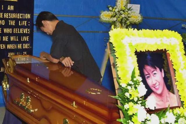 2001年，新加坡女子見完丈夫後遇害，警方在丈夫電腦上發現真相