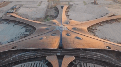 紮哈生前最大作品——北京大興國際機場建成了！滿滿的黑科技