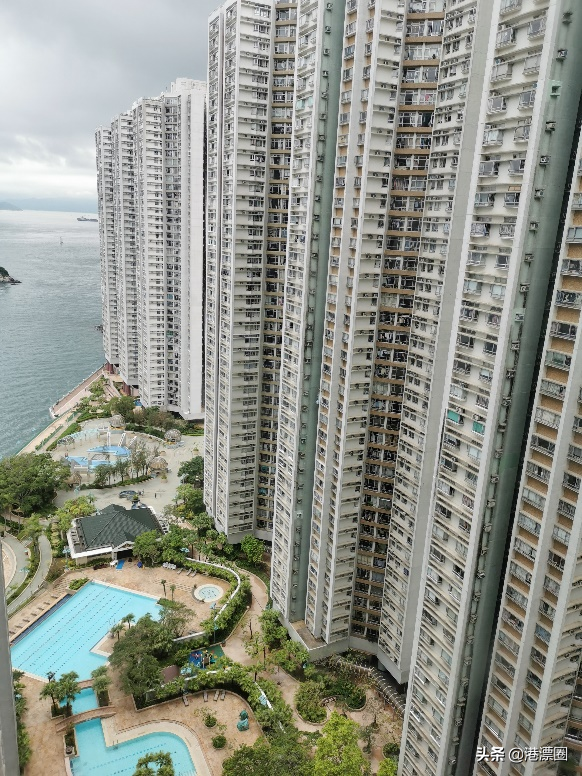 我在香港卖房：1060万港岛两房半，还是十大屋苑之一