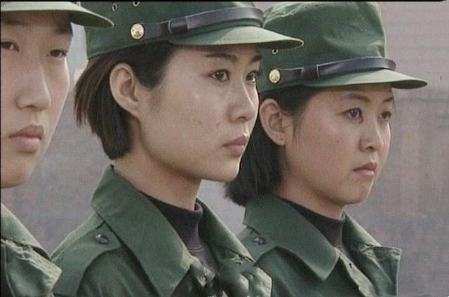 耿菊花扮演者：曾是女子特警隊少尉，拒50萬年薪，轉業成反恐精英