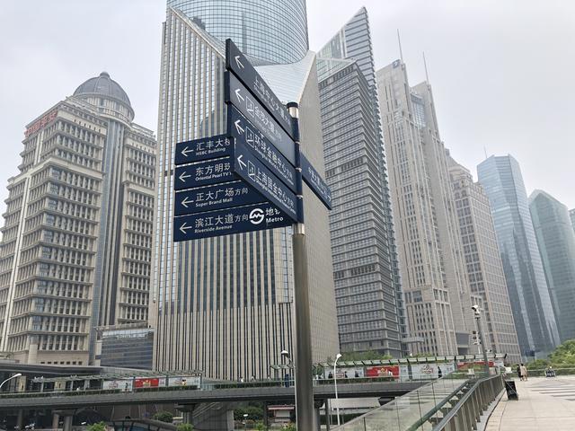上海这些天桥你一定熟悉！除了跨越，天桥能为城市带来什么