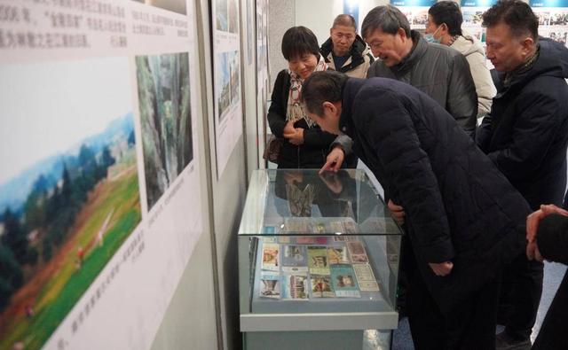 展現南京旅遊業發展的脈絡和風貌，“改革開放南京旅遊巡禮”揭幕