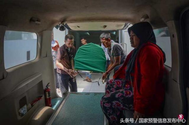 印尼私酿酒死亡数增至90人 进入紧急状态 中国驻印度尼西亚大使馆提醒在印尼中国公民谨慎购买及饮用酒精饮品