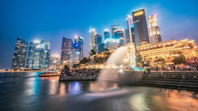 四面環海的新加坡，卻被馬來西亞掐住喉嚨，靠喝“馬桶水”活下去