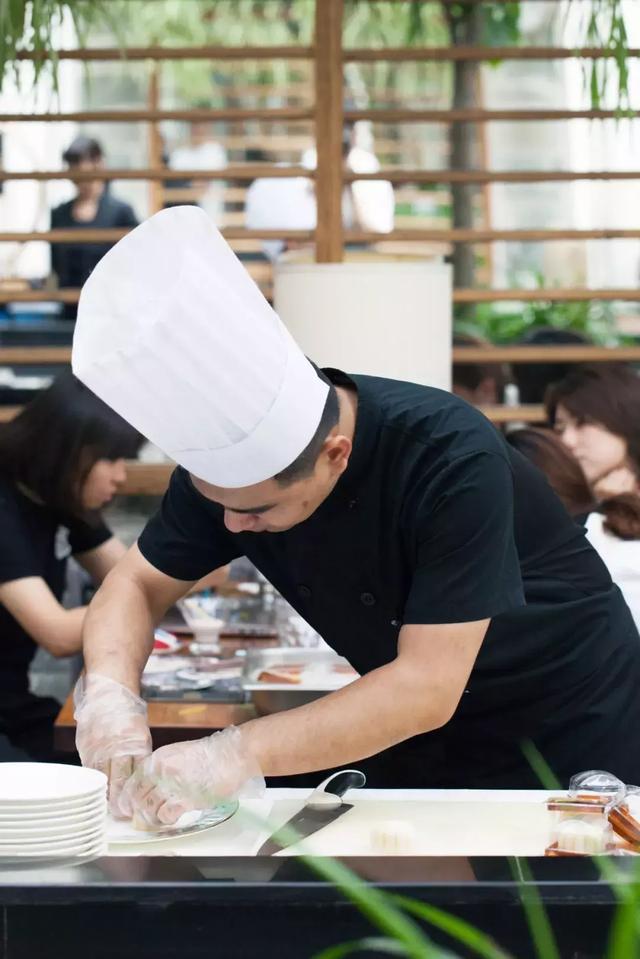 18°C冰皮巧芯月饼，东北三省限量独家发售