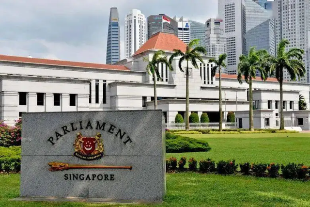 新加坡到底是一個什麽樣的國家，爲何如此發達？