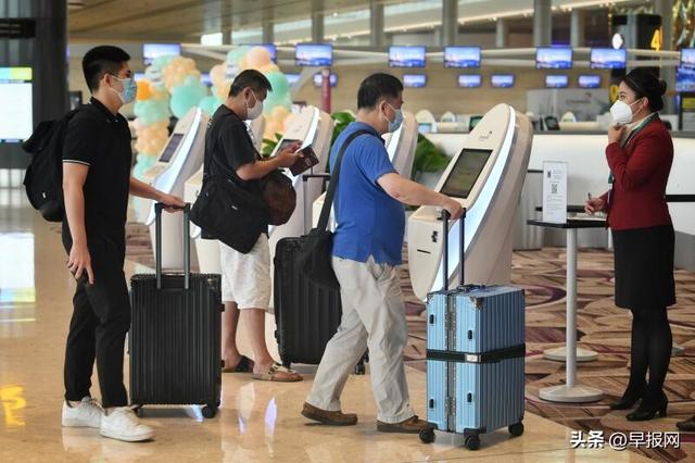 機場離境費雖漲 不影響新加坡人出國意願
