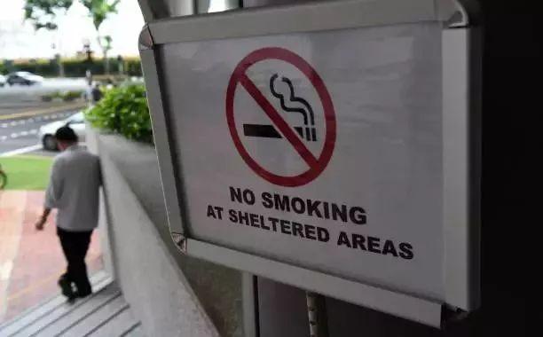 沒法呆了，禁煙島國將安裝天眼抓抽煙