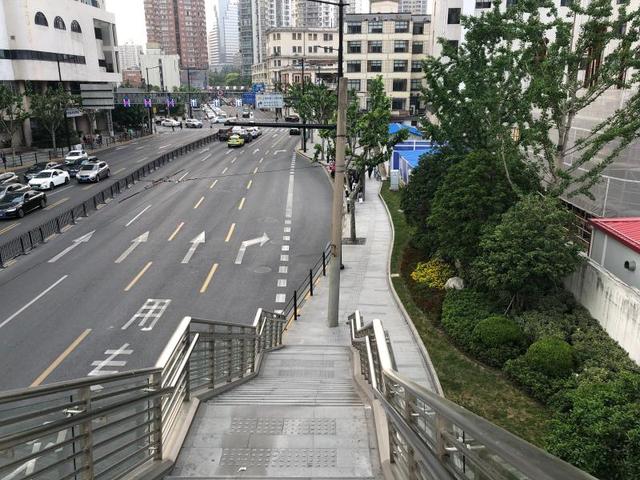 上海這些天橋你一定熟悉！除了跨越，天橋能爲城市帶來什麽