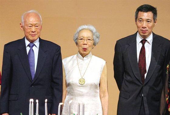 “新加坡国父”李光耀很早就说过：中国的崛起是不可逆转的