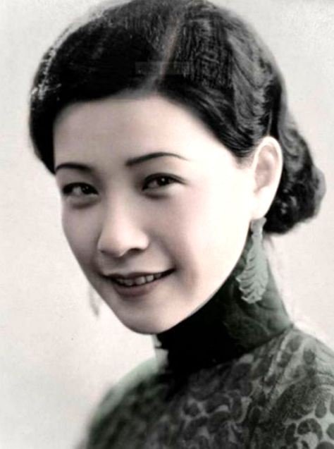 一代豔星，先嫁毛澤東好友，再嫁毛澤東學生，最終成爲抗戰間諜