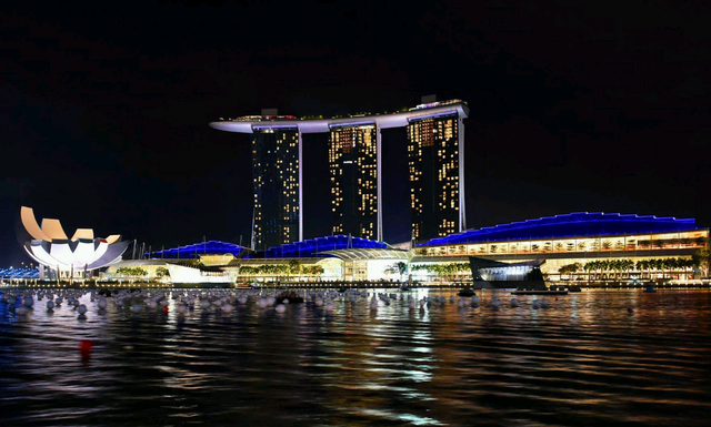 去新加坡，有什麽推薦的嗎，環球影城是必須要打卡的