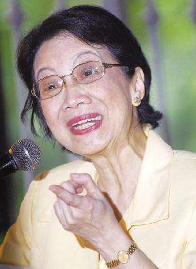 揭秘祖籍中國的外國領導人：華人女總統科拉松，新加坡國父李光耀