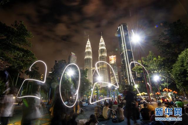 世界各地迎新年