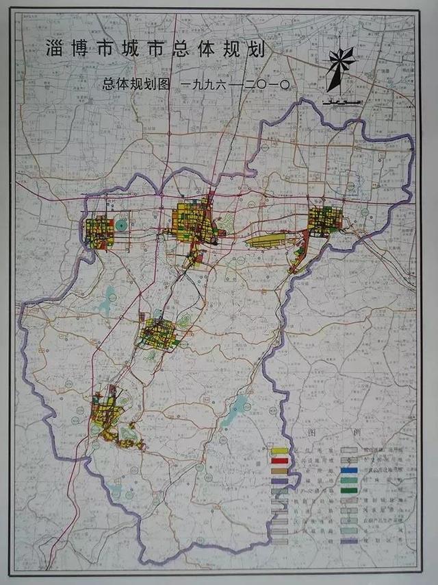 從黑白城市路網圖看中外最典型的帶狀網格狀環狀和組團式城市布局