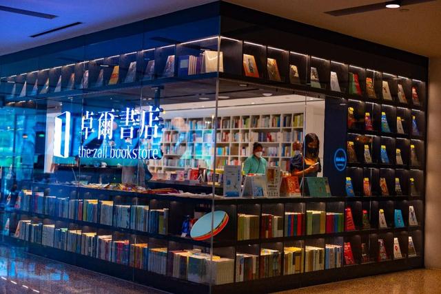 平凡人的飞行梦——新加坡卓尔书店举办《北极日记》分享会