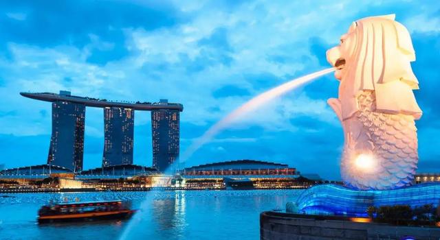 节日丨“被迫独立”的重要港口到“亚洲四小龙”，新加坡走了55年