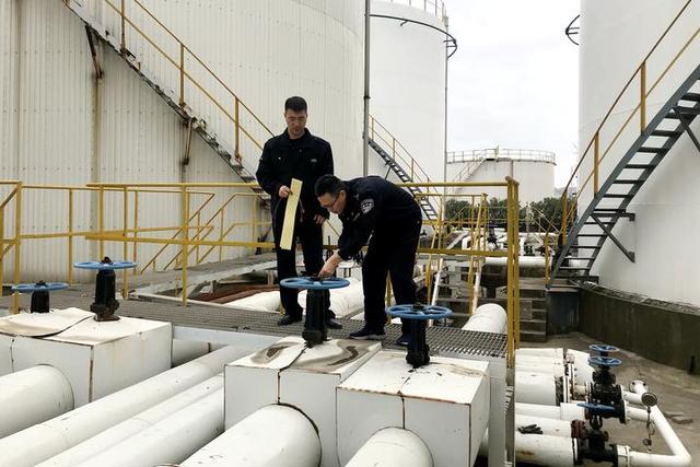 视频｜宁波海关捣毁一特大成品油走私团伙 案值约12.7亿元