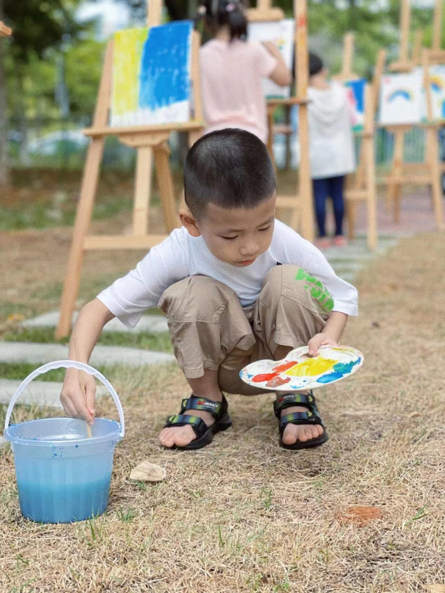 安兰国际幼儿园招生啦！给孩子最好的全混龄“艺术一体化”教育