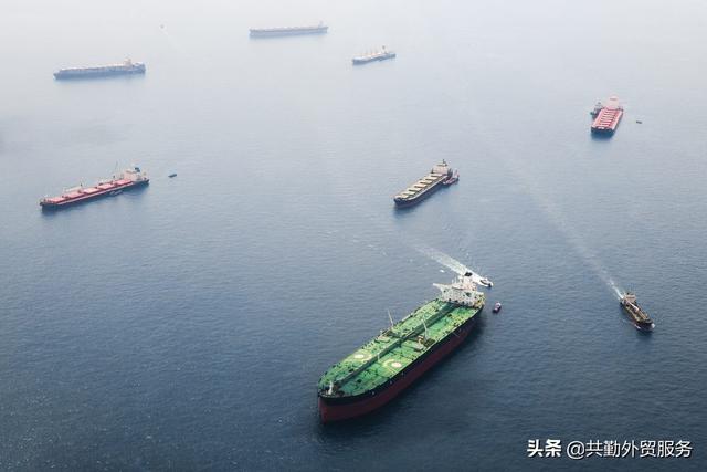 新加坡调查显示，约200艘船只被出售了受污染的船用燃料