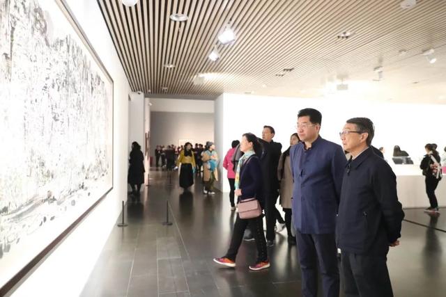 展览现场｜美育人生——吴冠中百年诞辰艺术展